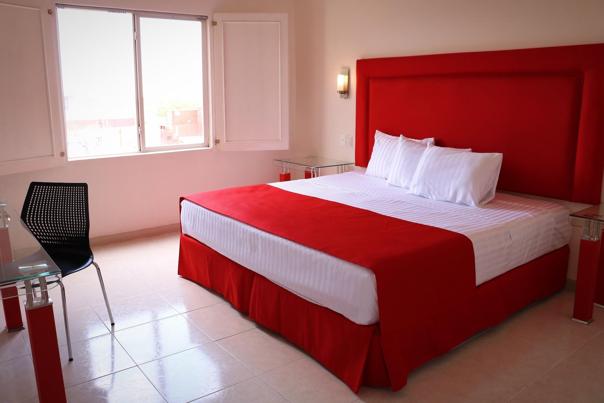 Zar Hotel 3*